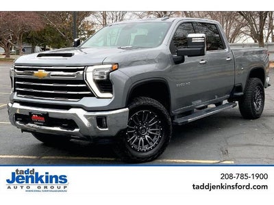 2024 Chevrolet Silverado 3500HD 4X4 LTZ 4DR Crew Cab SB SRW