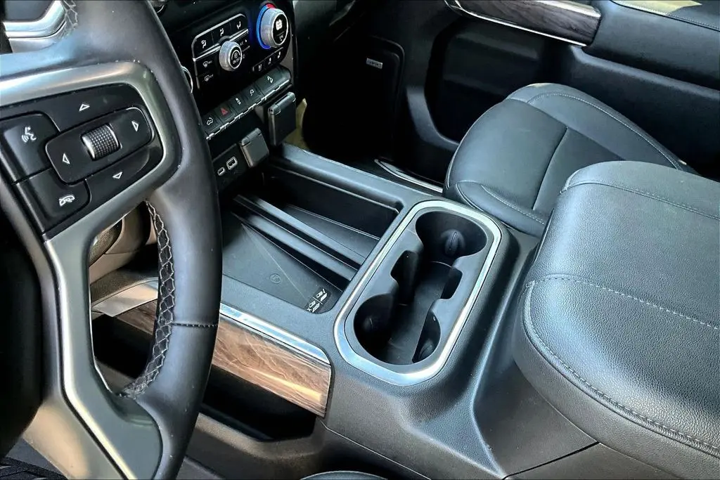 2023 Chevrolet Silverado Hd - $57,650