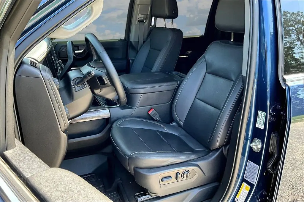 2023 Chevrolet Silverado Hd - $57,650