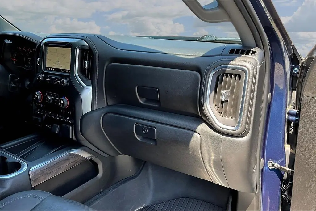 2023 Chevrolet Silverado Hd - $57,650