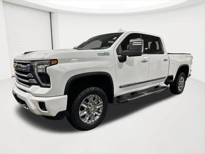 2024 Chevrolet Silverado 3500HD 4X4 High Country 4DR Crew Cab SB SRW