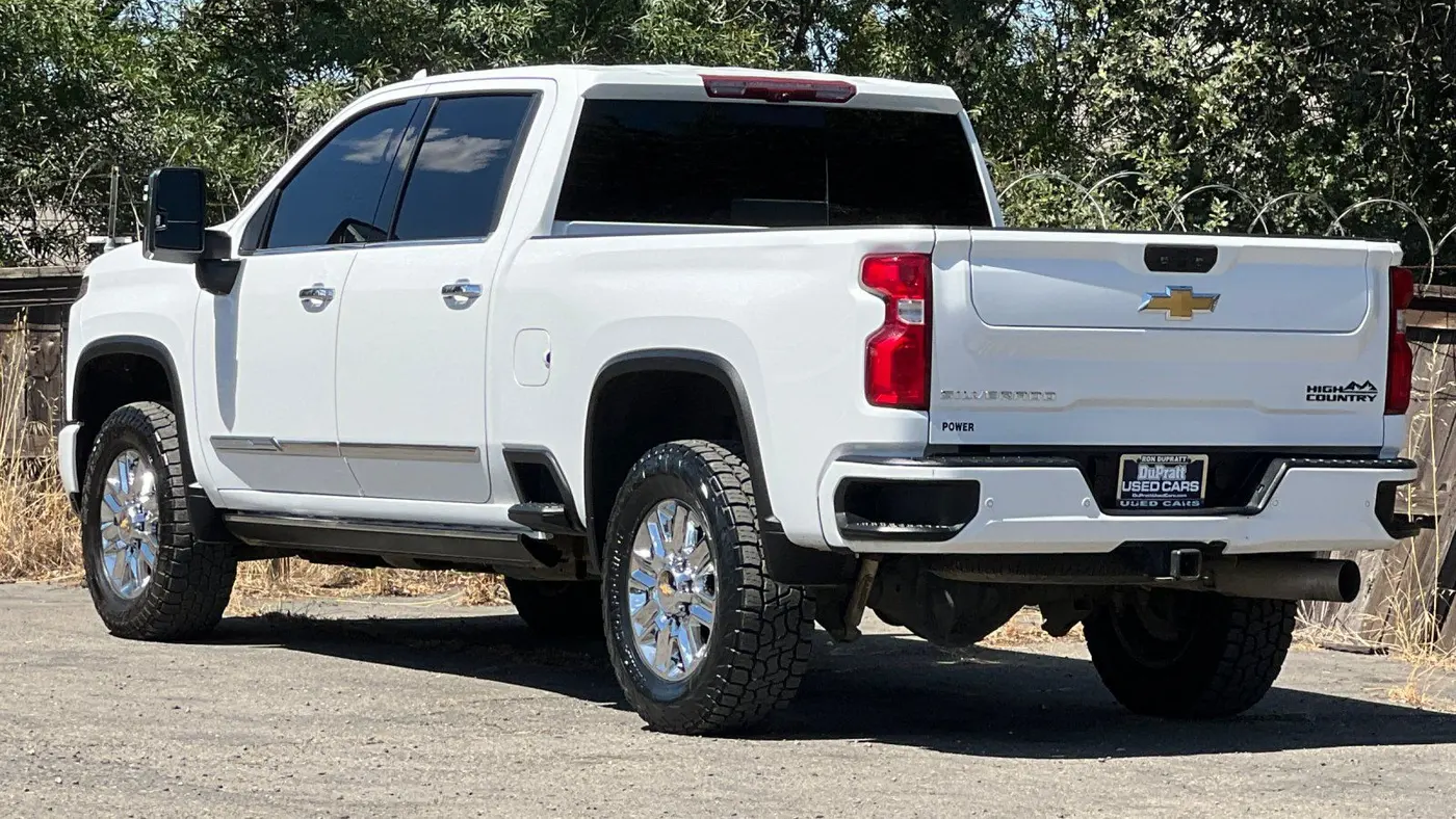 2024 Chevrolet Silverado 3500HD High Country