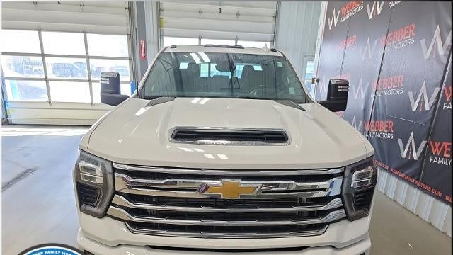 2024 Chevrolet Silverado 3500HD High Country