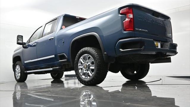 2024 Chevrolet Silverado 3500HD High Country