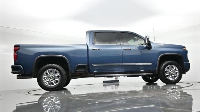 2024 Chevrolet Silverado 3500HD High Country