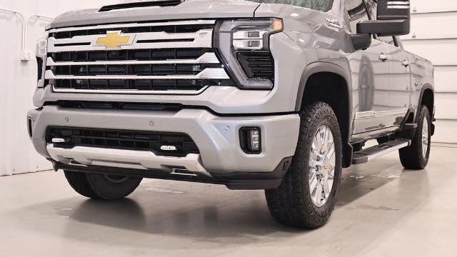 2024 Chevrolet Silverado 3500HD High Country