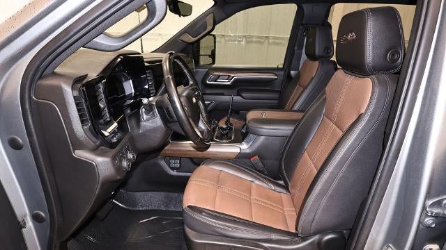 2024 Chevrolet Silverado 3500HD High Country