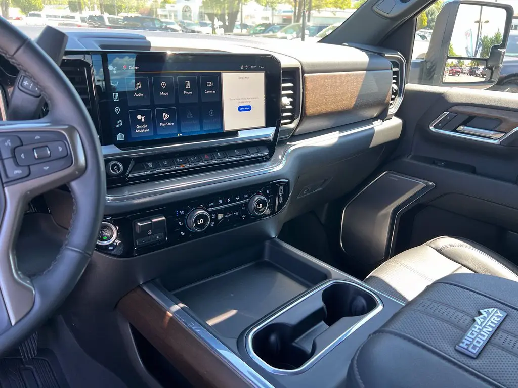 2024 Chevrolet Silverado Hd - $67,000