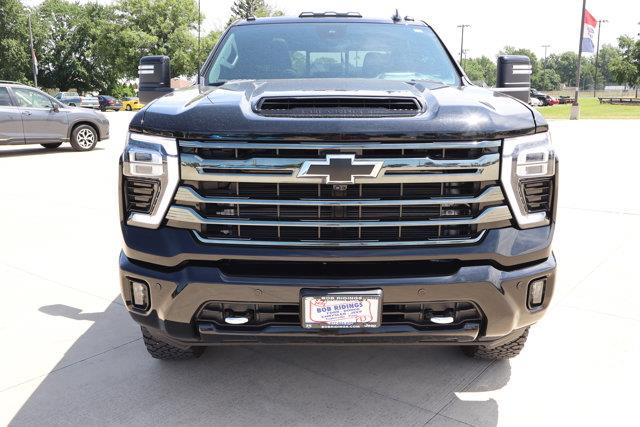 2024 Chevrolet Silverado Hd - $65,990