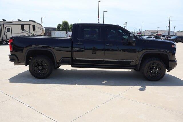 2024 Chevrolet Silverado Hd - $65,990