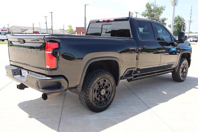 2024 Chevrolet Silverado Hd - $65,990