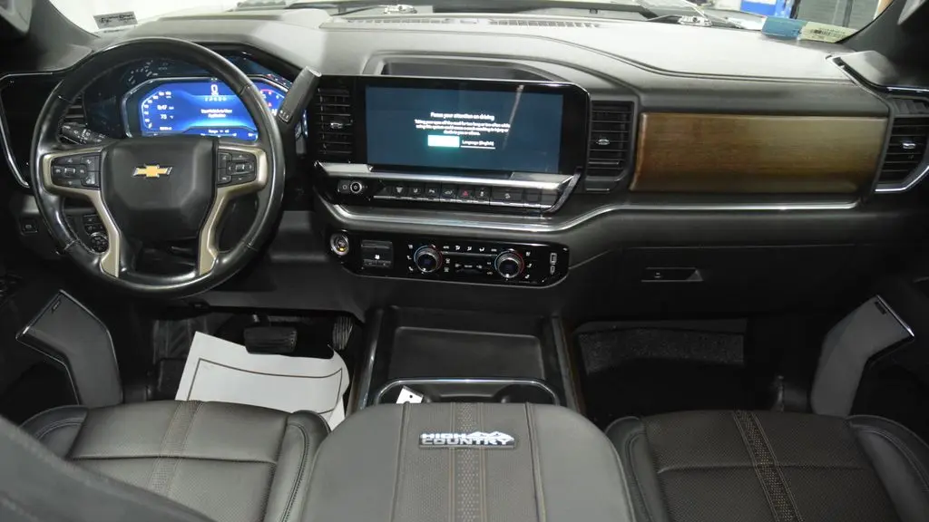2024 Chevrolet Silverado 3500HD High Country