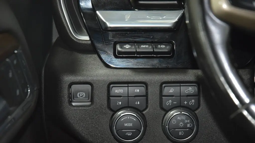 2024 Chevrolet Silverado 3500HD High Country
