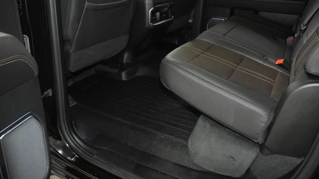 2024 Chevrolet Silverado 3500HD High Country