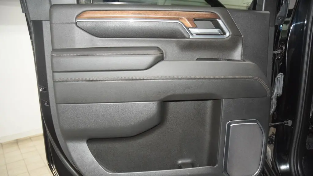 2024 Chevrolet Silverado 3500HD High Country