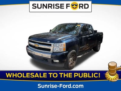 Photo of a 2007 Chevrolet Silverado 1500 Work Truck 4DR Extended Cab 5.8 FT. SB for sale