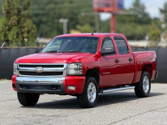 2007 Chevrolet Silverado - $8,950