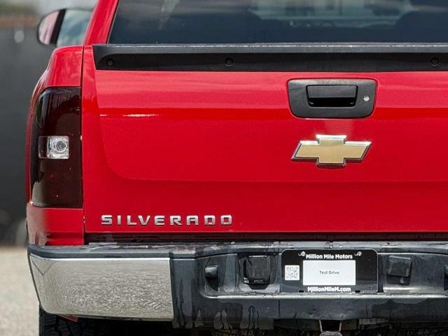 2007 Chevrolet Silverado - $8,950