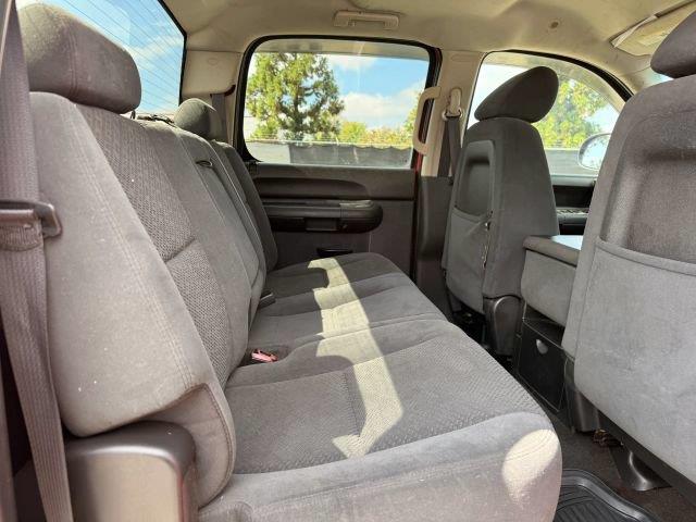 2007 Chevrolet Silverado - $8,950