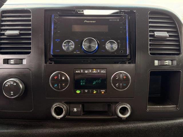 2007 Chevrolet Silverado - $8,950