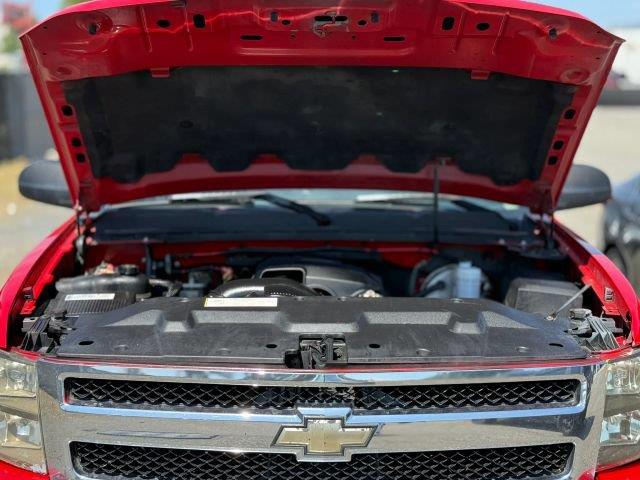 2007 Chevrolet Silverado - $8,950
