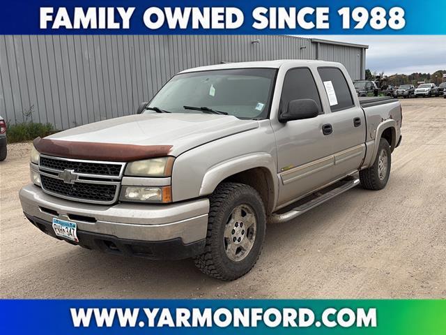 2007 Chevrolet Silverado - $2,900