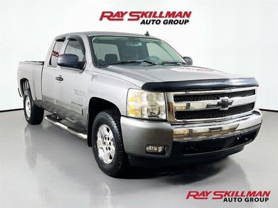 Photo of a 2008 Chevrolet Silverado 1500 4WD LS 4DR Extended Cab 8 FT. LB for sale