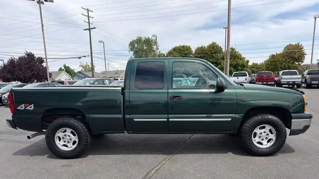 2004 Chevrolet Silverado 1500 Work Truck