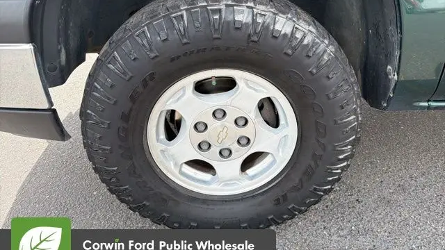 2004 Chevrolet Silverado 1500 Work Truck