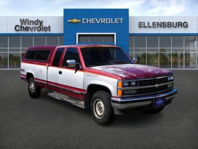 1989 Chevrolet C/K 2500 Series 2DR K2500 Cheyenne 4WD Extended Cab SB