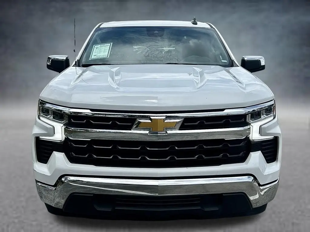 2025 Chevrolet Silverado - $30,898