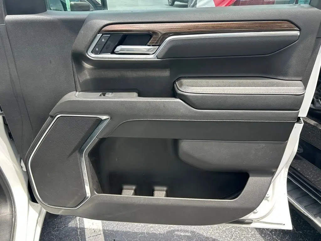 2025 Chevrolet Silverado - $30,898