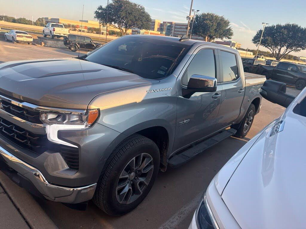 2026 Chevrolet Silverado - $42,352