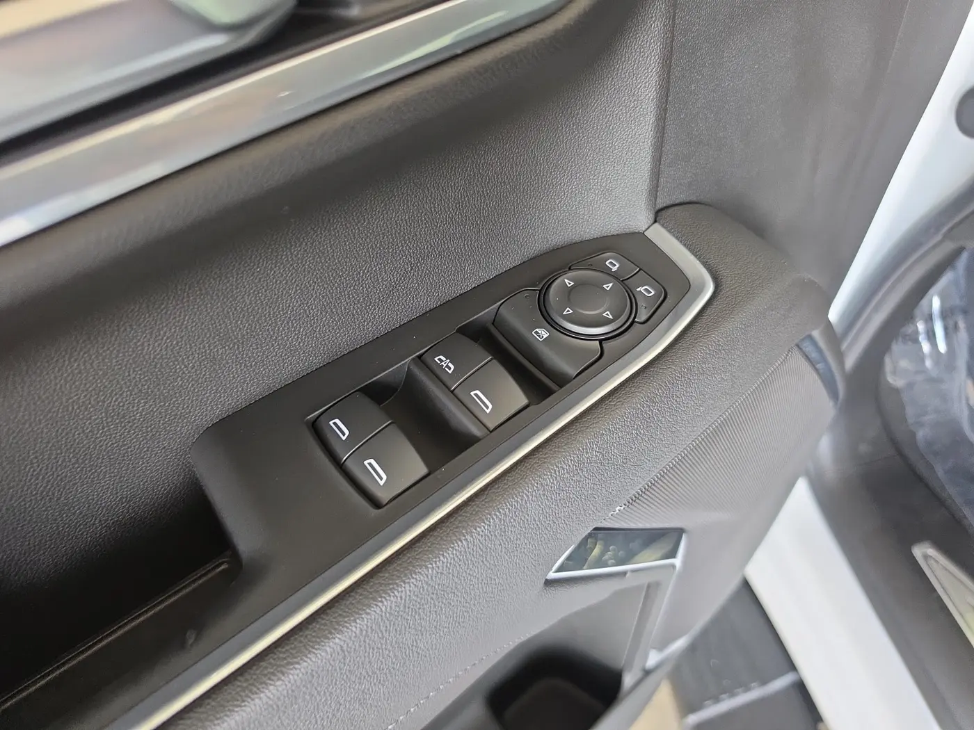 2026 Chevrolet Silverado - $40,790