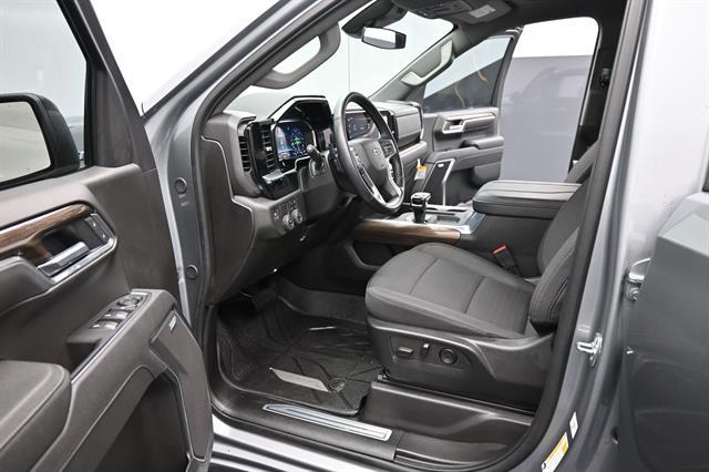 2025 Chevrolet Silverado