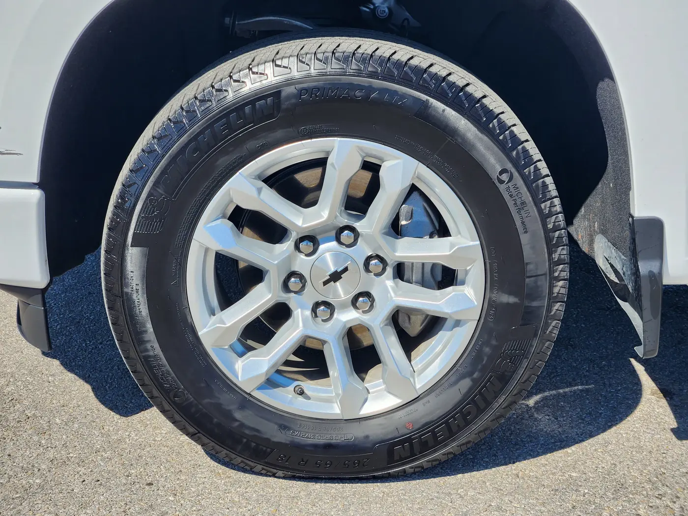 2026 Chevrolet Silverado - $40,922