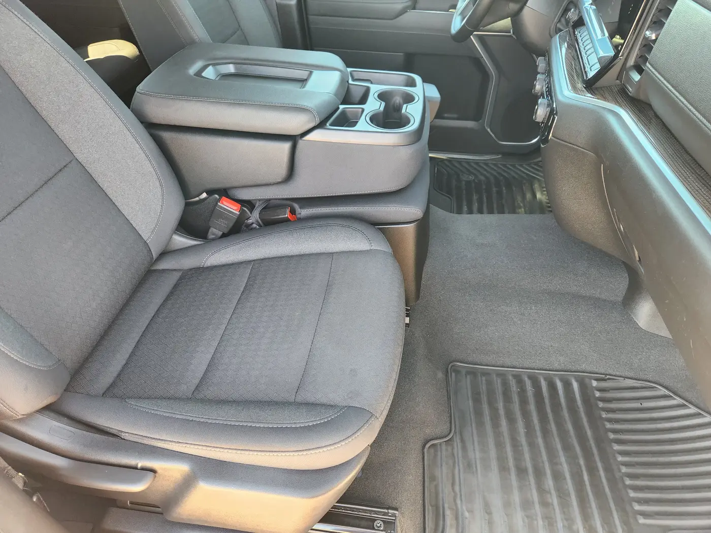 2026 Chevrolet Silverado - $40,922
