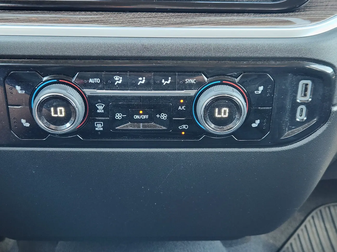 2026 Chevrolet Silverado - $40,922