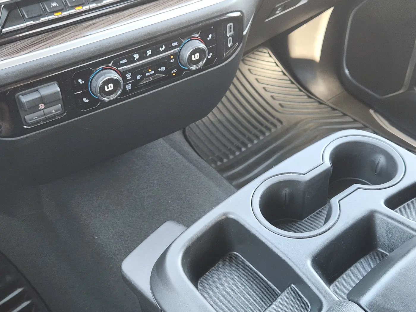 2026 Chevrolet Silverado - $40,922