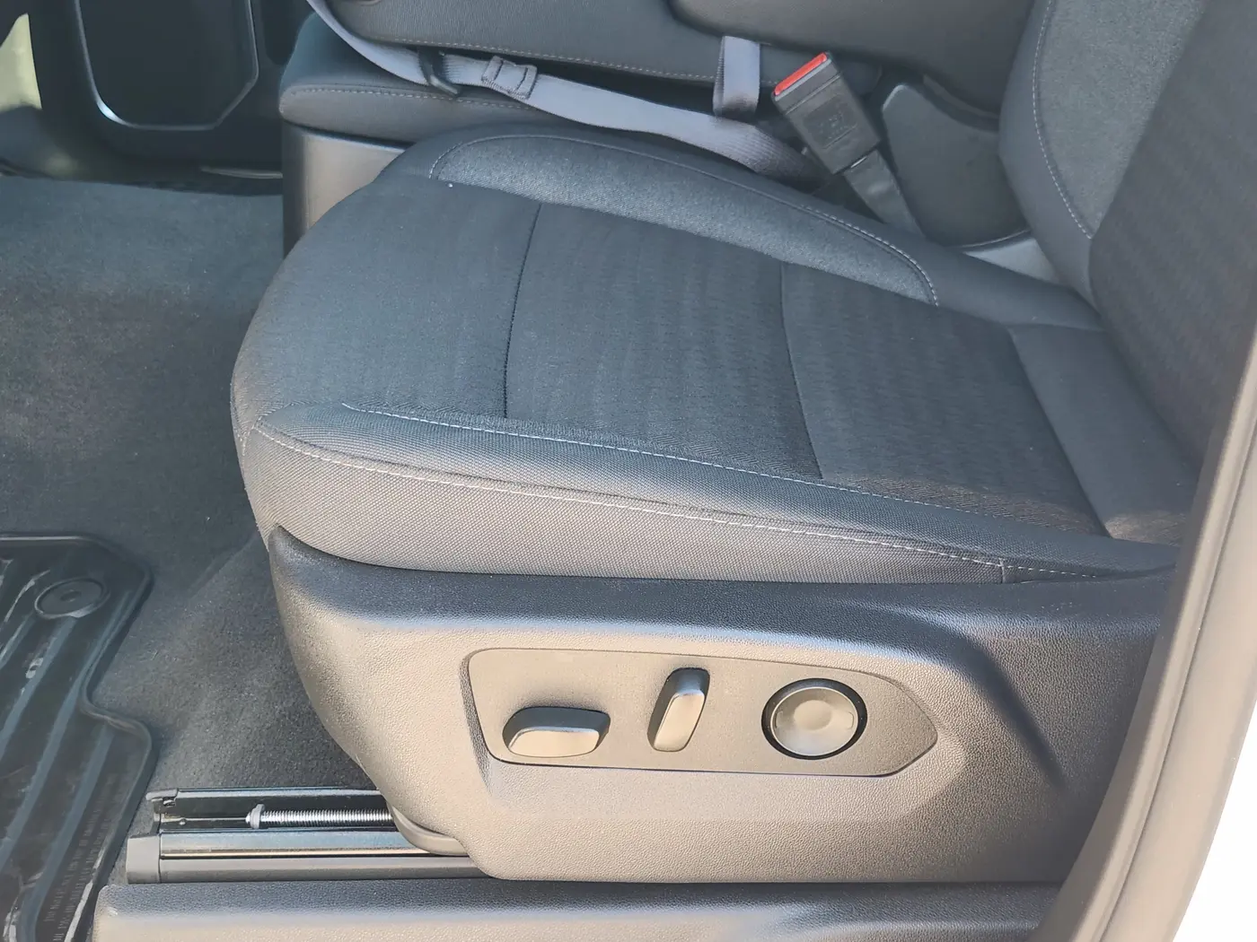 2026 Chevrolet Silverado - $40,922