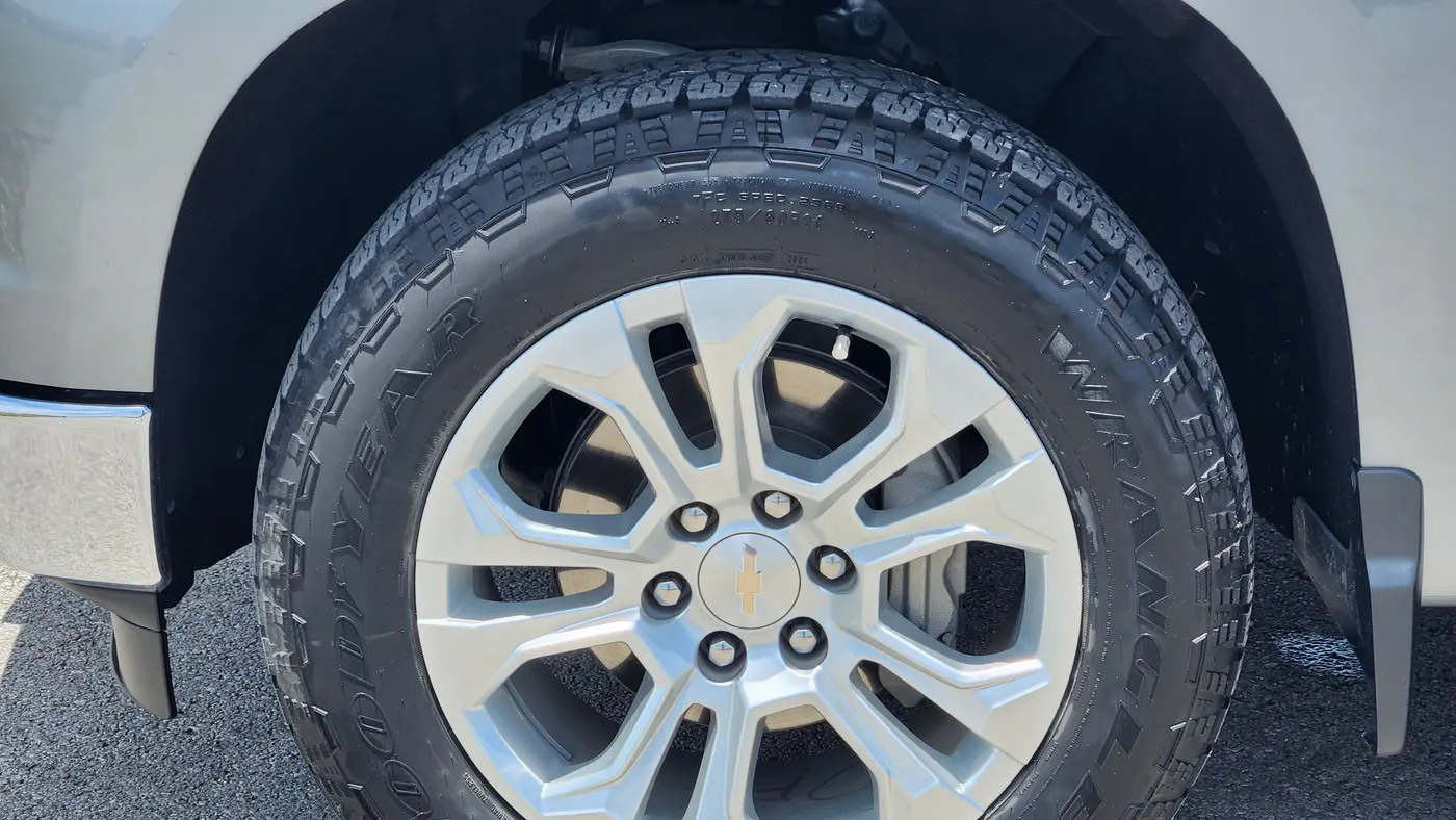 2024 Chevrolet Silverado 1500 LTZ