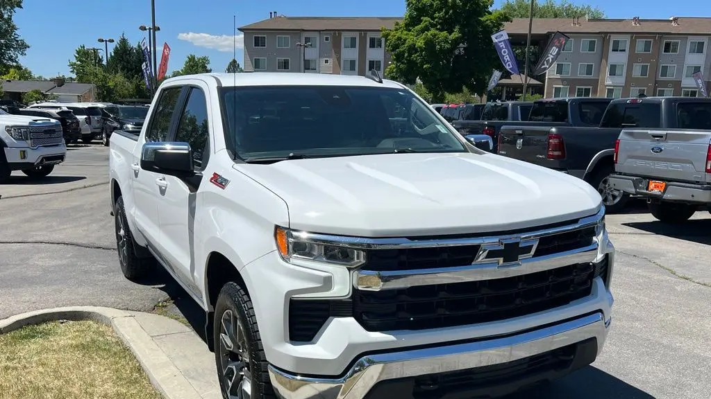 2023 Chevrolet Silverado 1500 LT