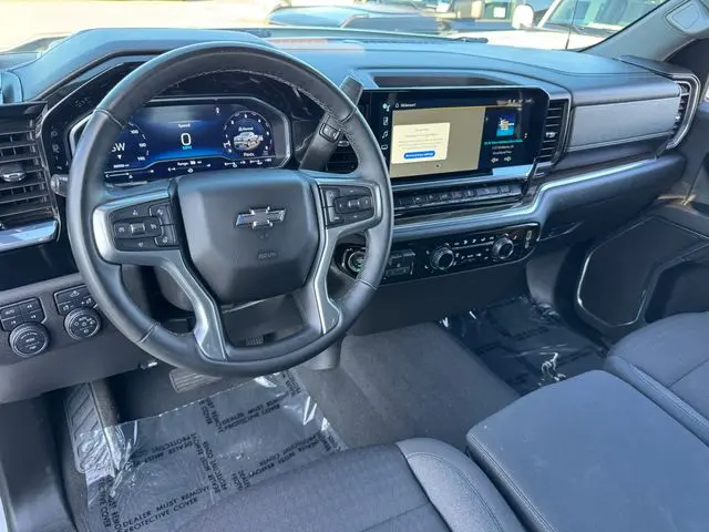 2024 Chevrolet Silverado - $41,001