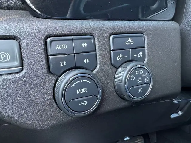2024 Chevrolet Silverado - $41,001