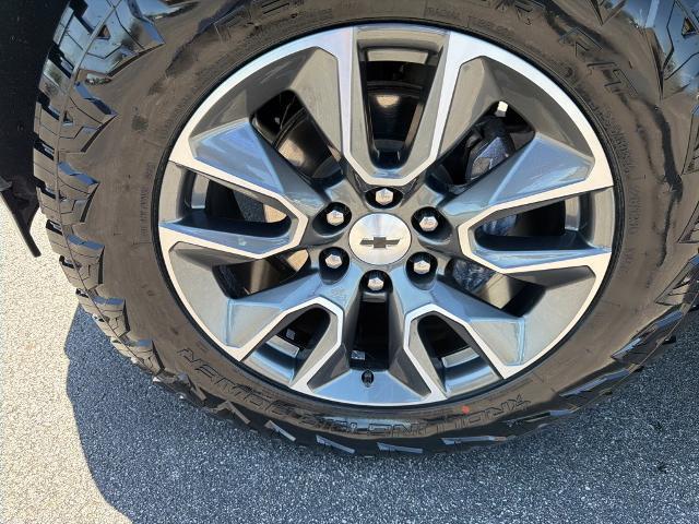 2023 Chevrolet Silverado - $38,799
