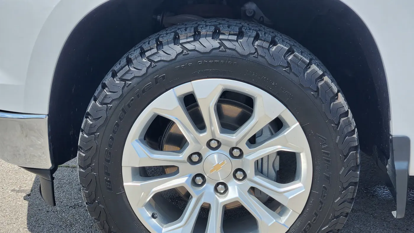 2023 Chevrolet Silverado 1500 LTZ