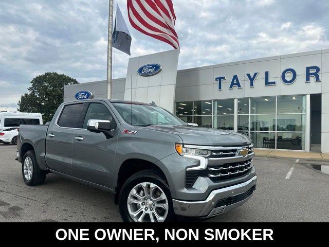 2023 Chevrolet Silverado - $37,176