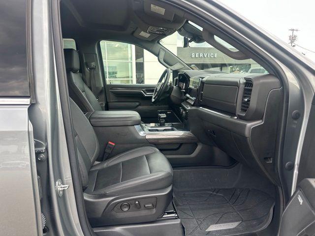 2023 Chevrolet Silverado - $37,176
