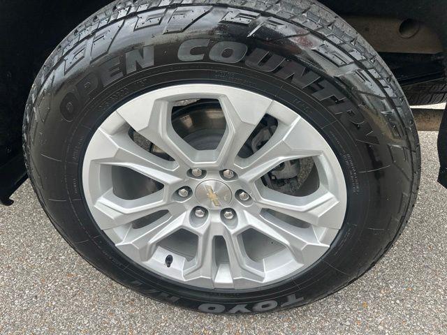 2023 Chevrolet Silverado - $37,176