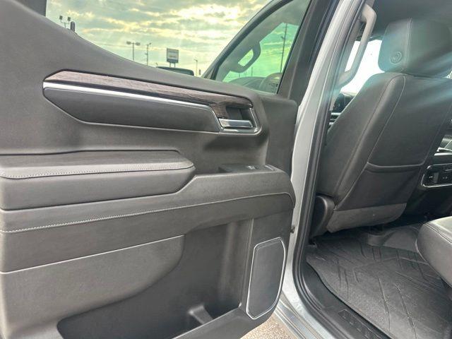 2023 Chevrolet Silverado - $37,176